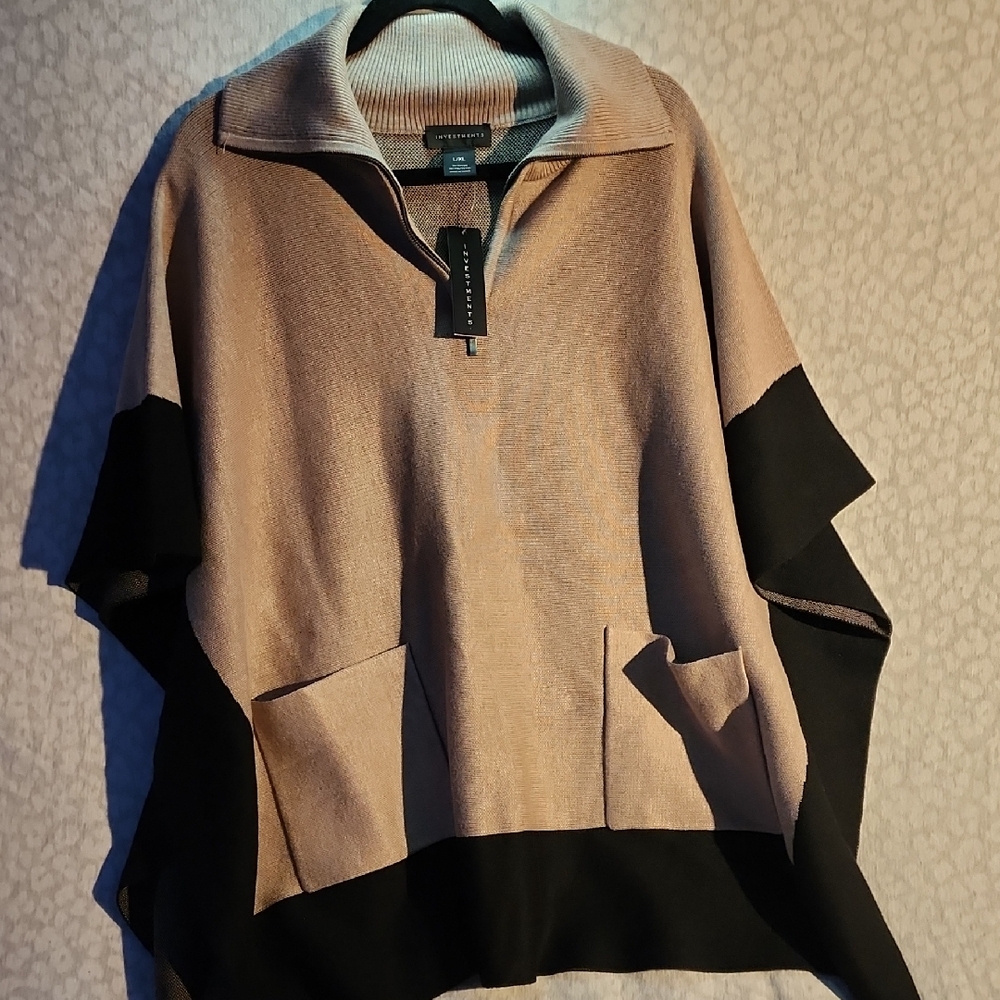 Investments Black and Tan Zip Up Sweater